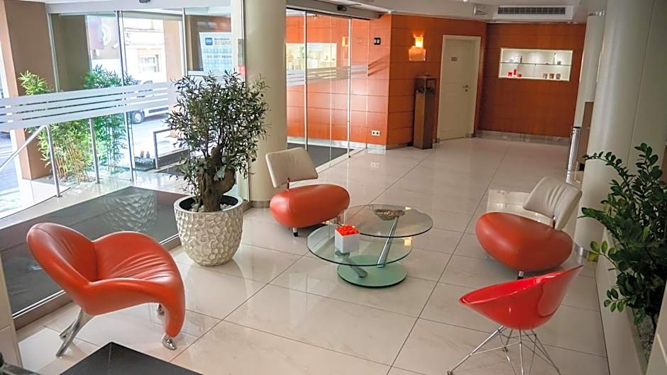 Best Western Plus Grand Hotel Victor Hugo