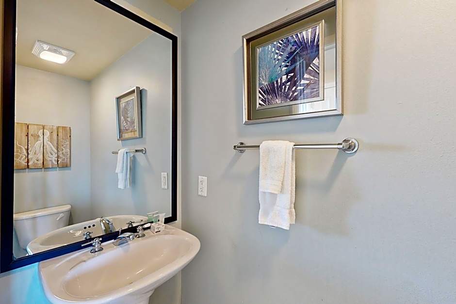 Sanibel #403