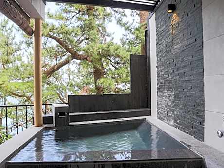 ISANA Resort
