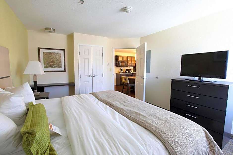 Candlewood Suites Saint Joseph By IHG