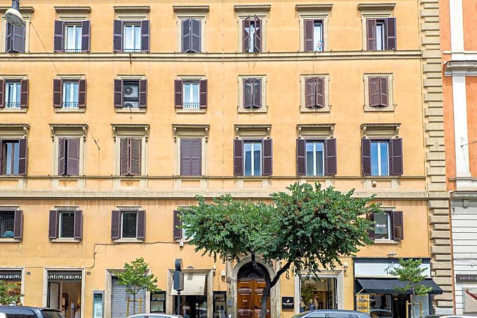 The Best Rent - Bright flat near San Pietro