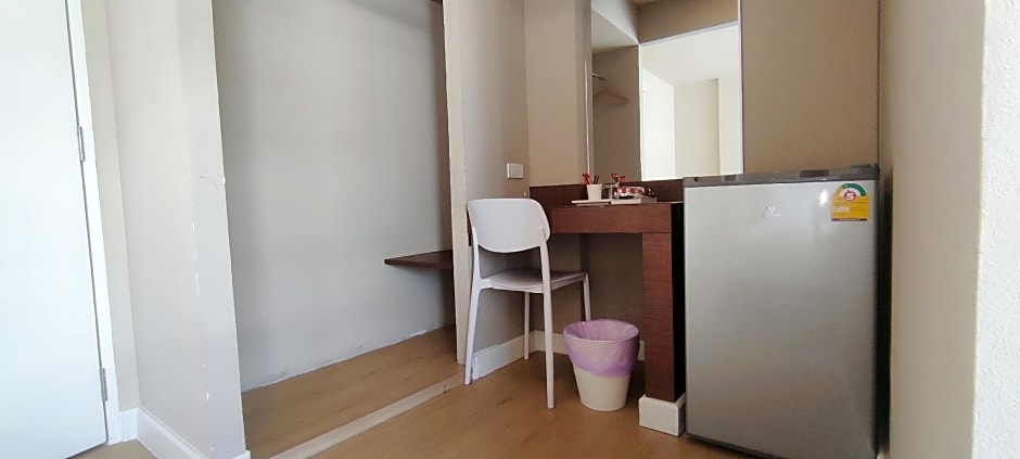 The Sea Bangsean Hotel