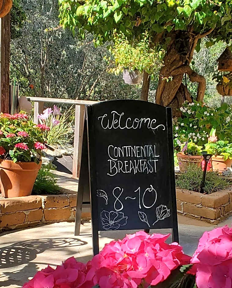 Carmel Valley Lodge