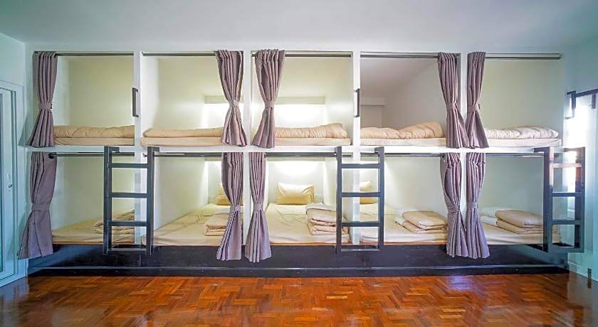 Saiyud hostel maehongson