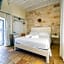 Antico Mondo Rooms & Suites