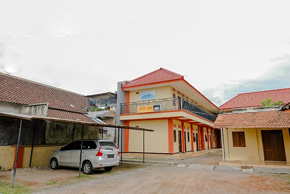 Hotel O Panderman Residence