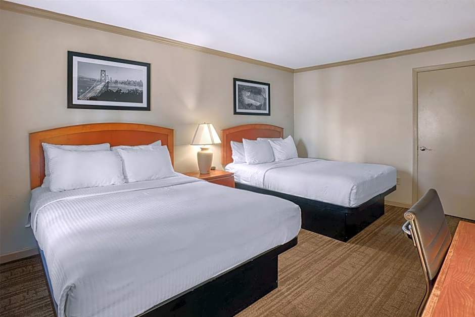 Photo 1 of 4 of 2 Queen Beds, Accessible