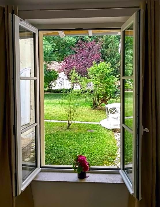 Le Domaine Des Platanes