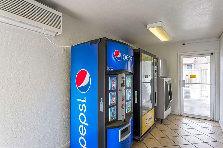 Motel 6 Albuquerque Northeast