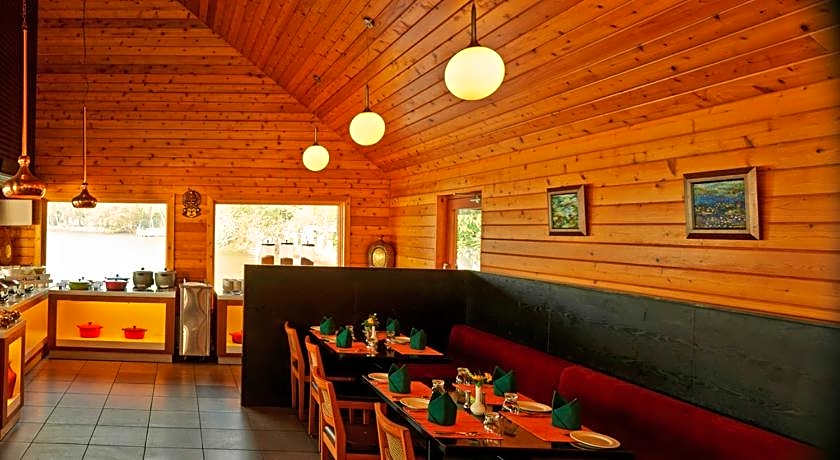 Club Mahindra Ashtamudi