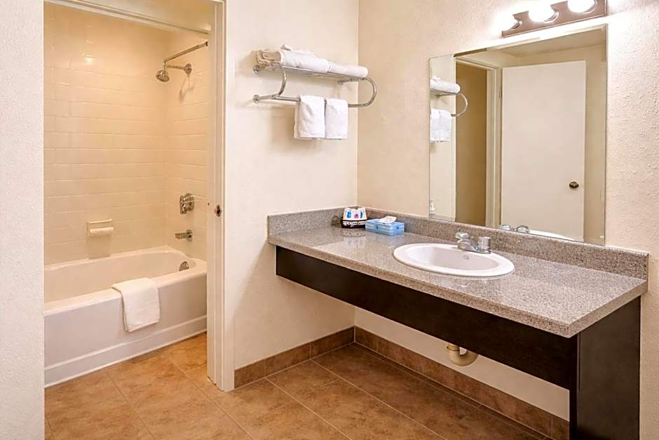 Extended Stay Alvin