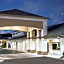 Days Inn & Suites by Wyndham Huntsville