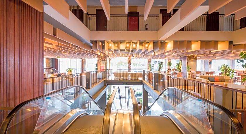 The One Legian Hotel