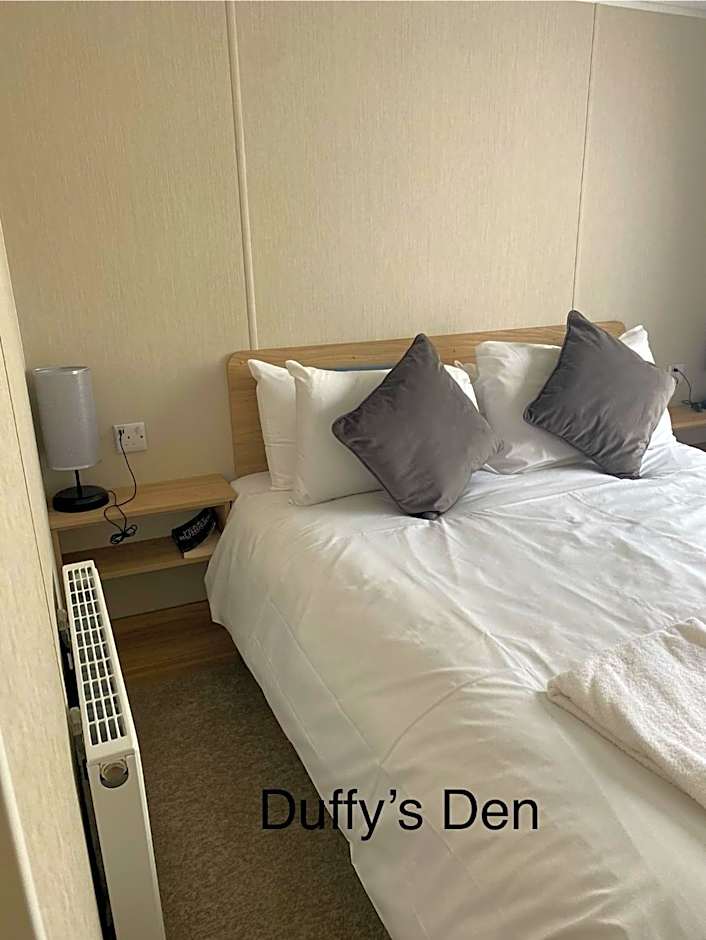 Duffy's Den - Parkdean California Cliffs - Fulmar 45