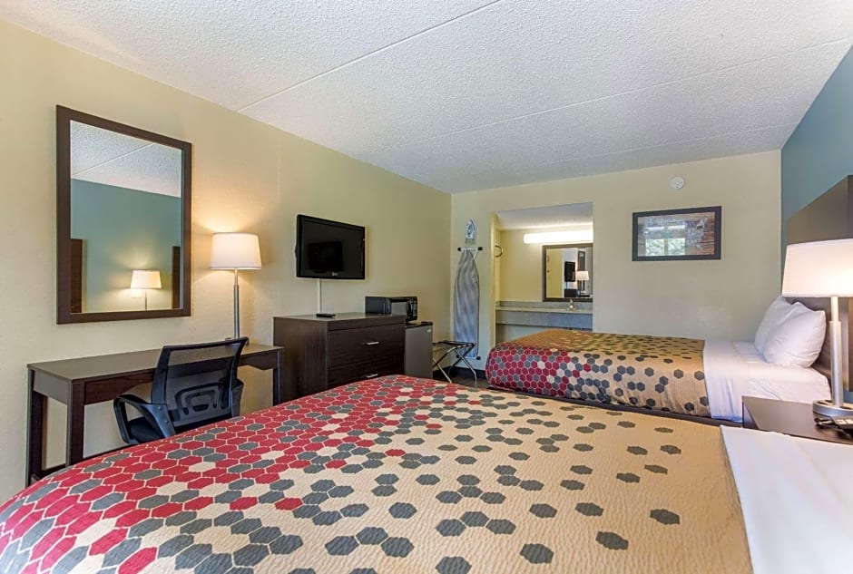 Econo Lodge Gallatin - Metro Nashville