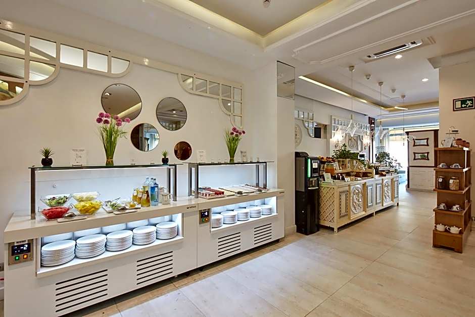 Sercotel Hotel President