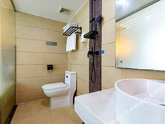 Anhua Hotel