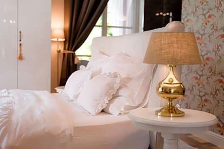 Prestige Suite with Lake View