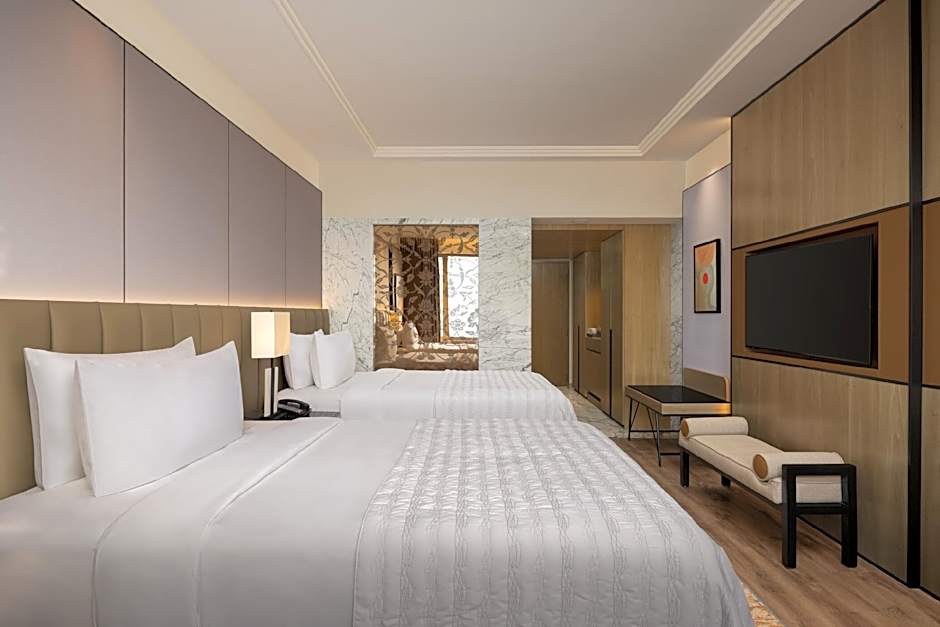 Le Meridien Surat