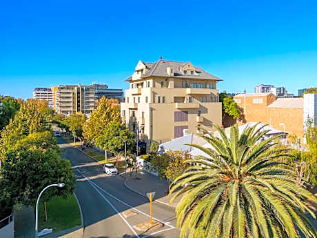 Club Wyndham Perth, Trademark Collection by Wyndham