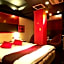 Hotel Dressy (Adult Only)