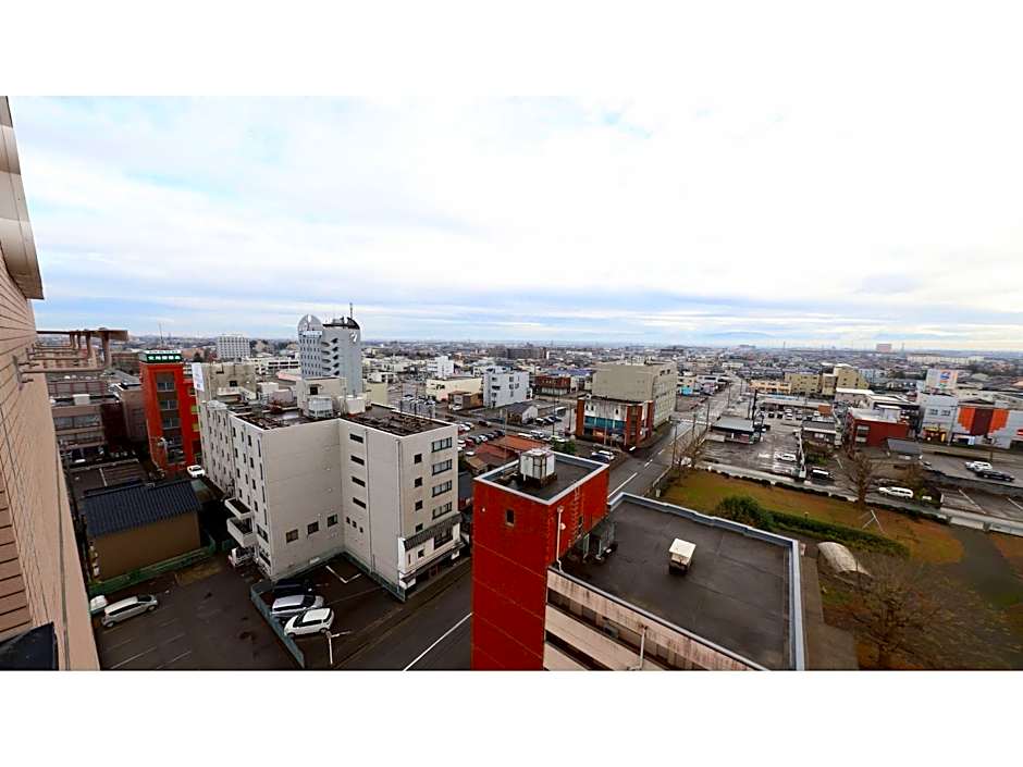 Smile Hotel Takaoka Ekimae