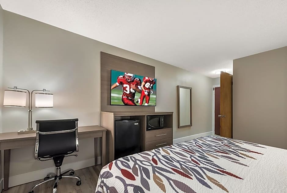 Red Roof Inn & Suites Vineland - Buena