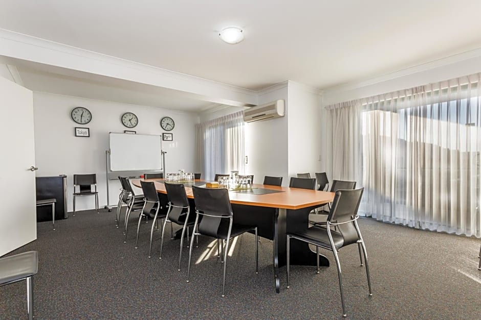 Perth Ascot Central Apartment Hotel