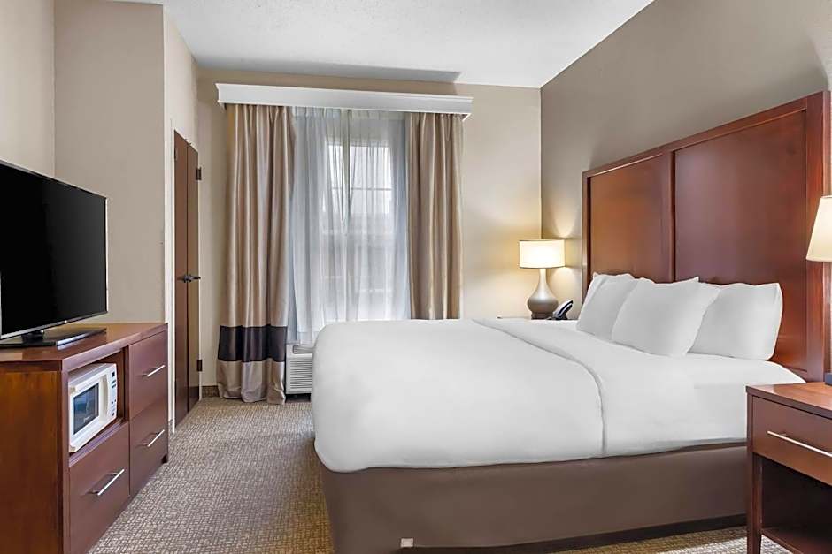 Comfort Suites Sumter near Shaw AFB