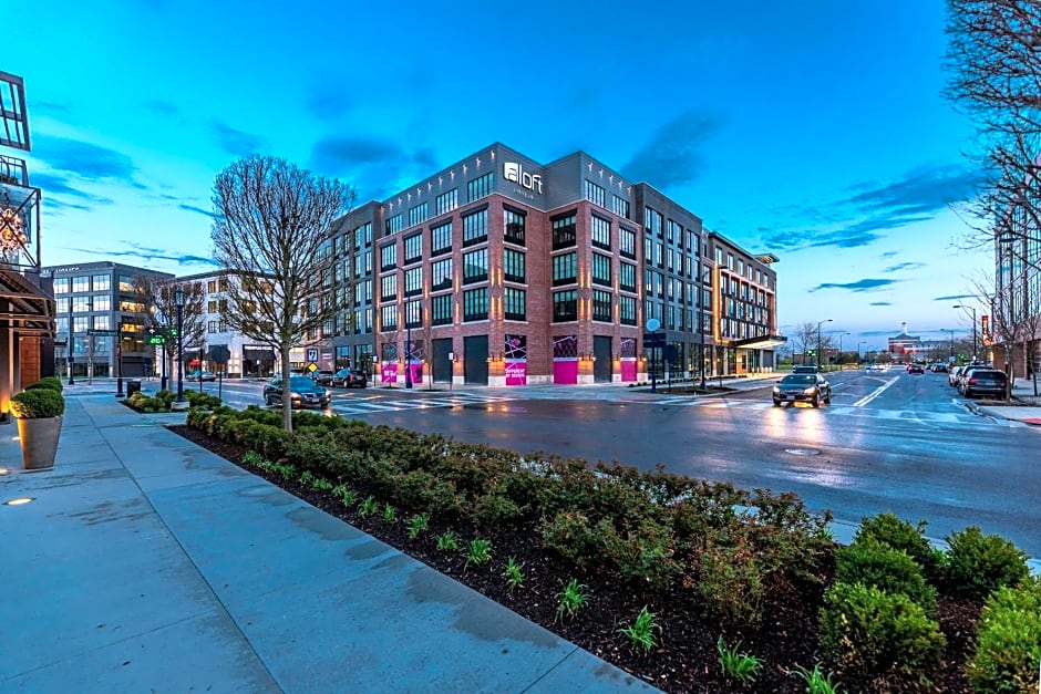 Aloft Columbus Easton