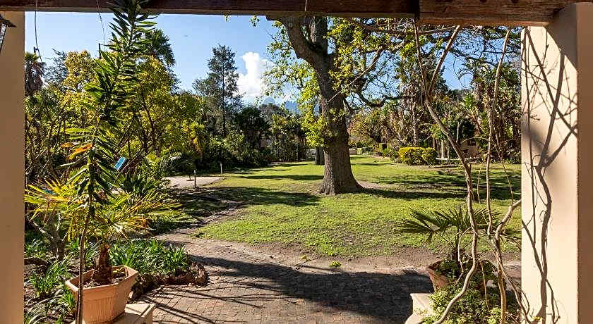 The Country Guesthouse