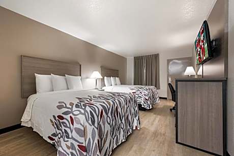 Renovated Deluxe Room with Two Double Beds Non-Smoking