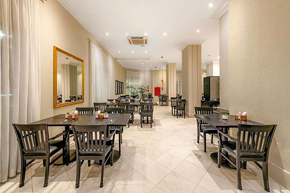 ROCKEFELLER by Slaviero Hotéis