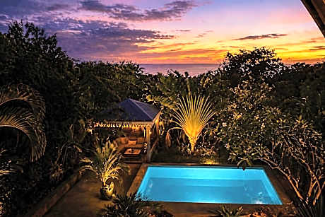 Bungalow La Tortue Bleue Piscine & Malendure