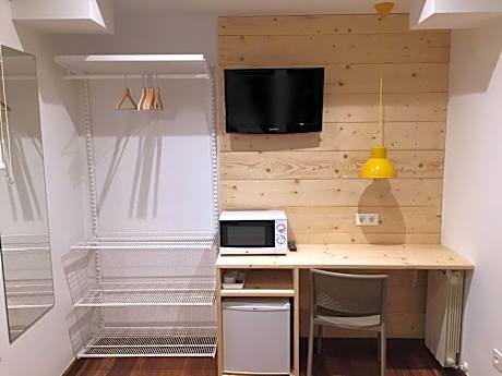 Single Room with Private Bathroom