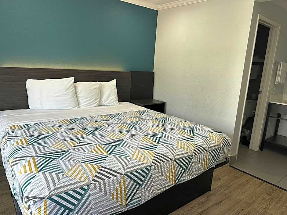 Studio 6 Suites San Ysidro CA San Diego South Bay