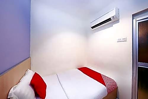 OYO 90270 South City Hotel