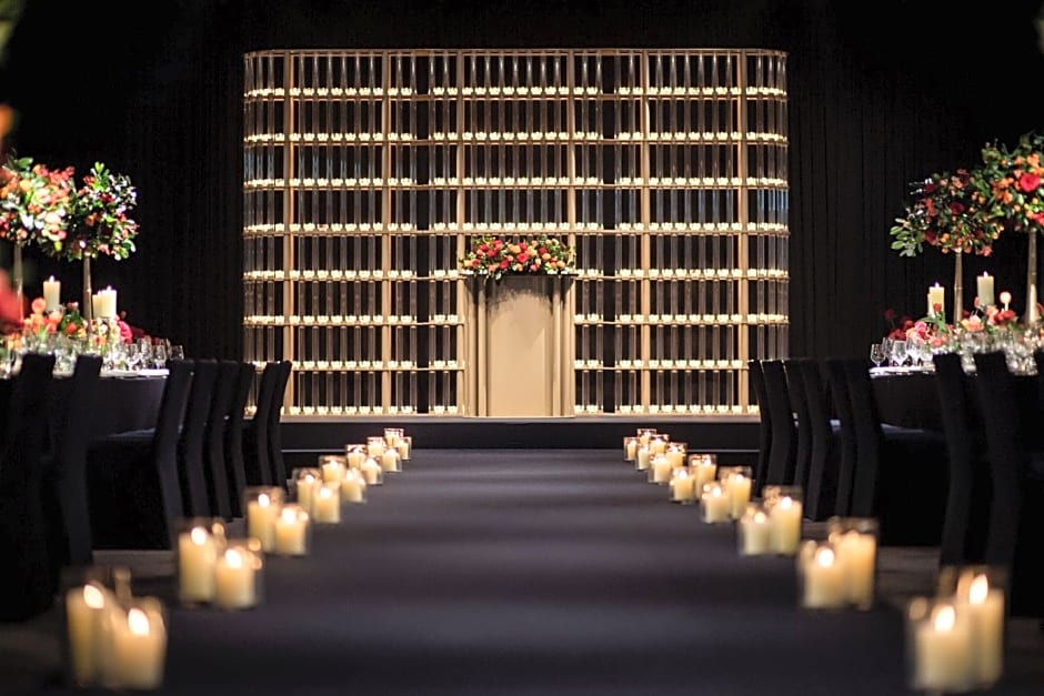 GRAVITY JOSUN Seoul Pangyo, Autograph Collection