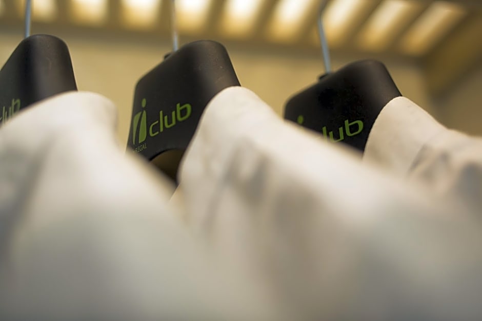 Iclub Wan Chai Hotel