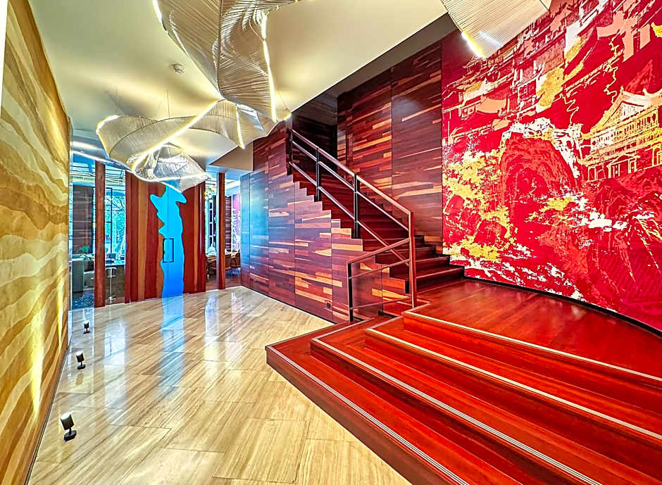 Mercure Bangkok Surawong