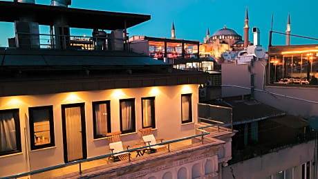 Single Room with Terrace