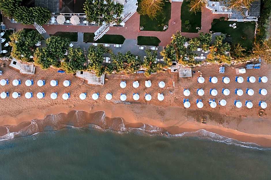 Giannoulis – Santa Marina Beach Hotel