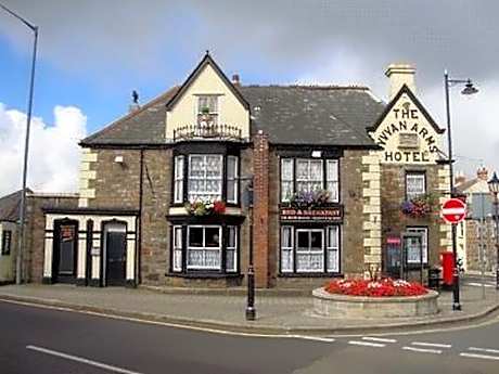 The Vyvyan Arms Hotel