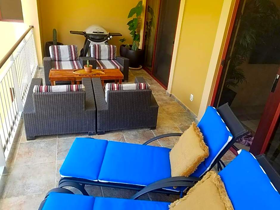 Ocean Front El Faro Reef 304
