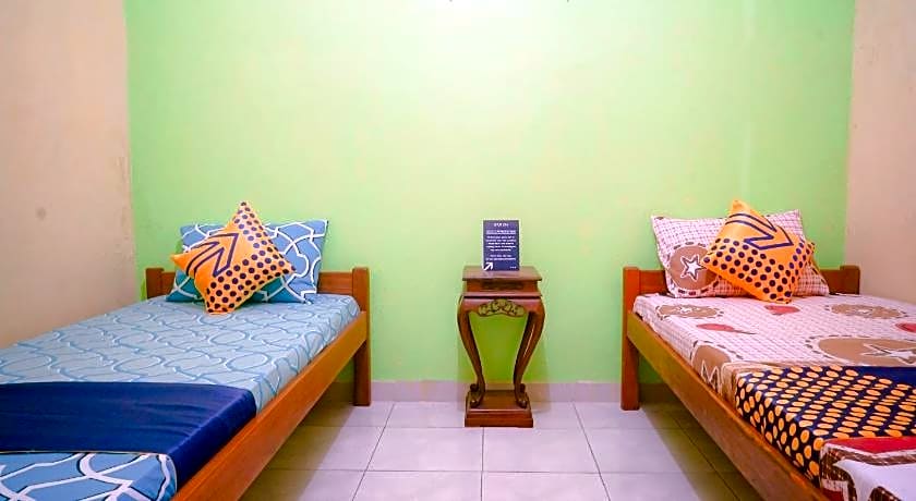 OYO 2440 Wallet Family Residence Syariah