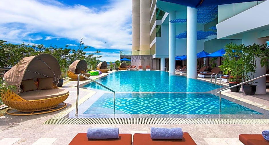 Le Meridien Kota Kinabalu