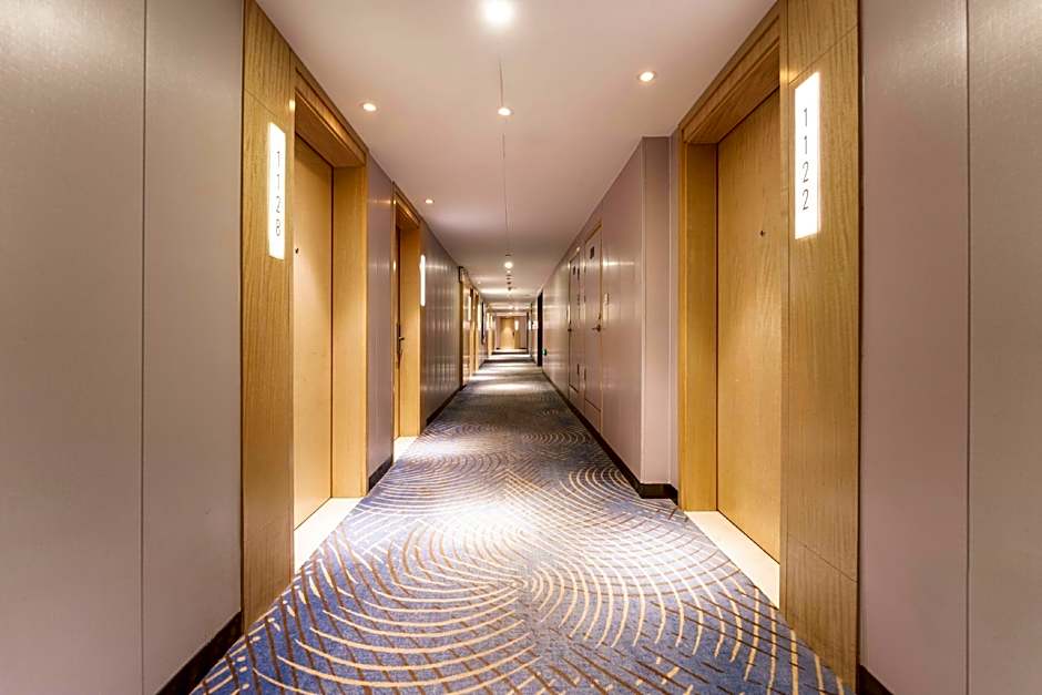 GreenTree Eastern Lianyungang Jiaruibao Plaza Hotel