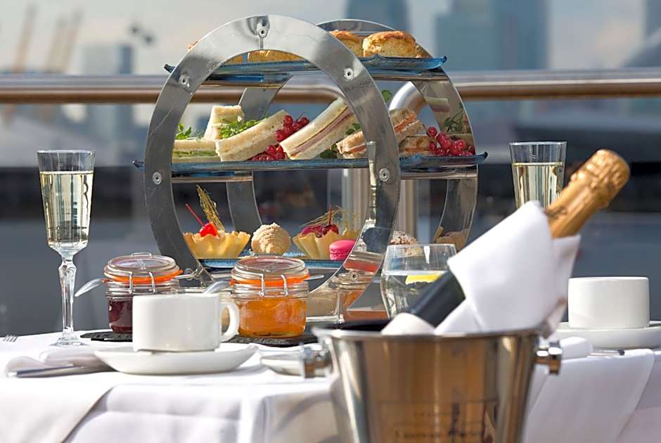 Sunborn London Yacht Hotel