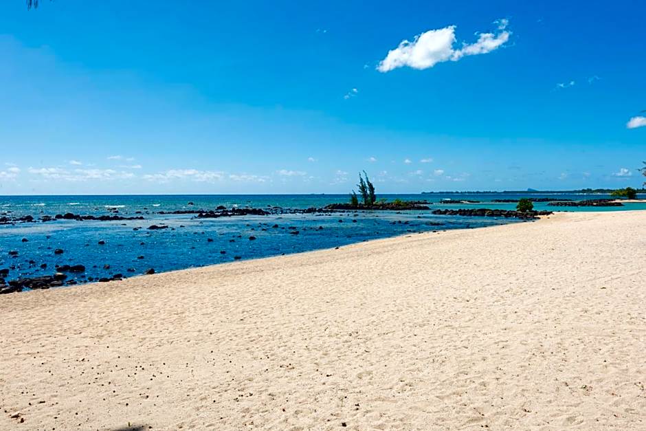 Voile Bleue Boutique Hotel