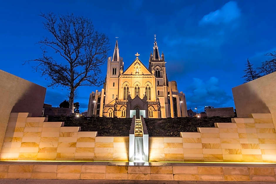 Residence on Langley Park